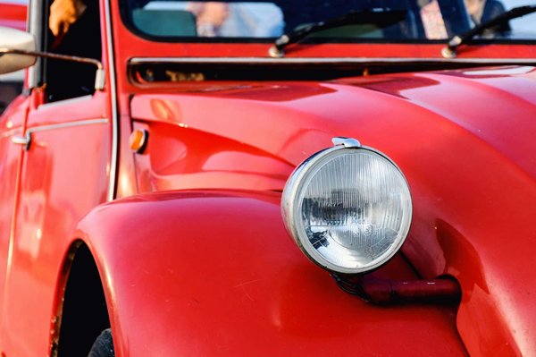Comment se passe une visite en 2CV à Paris ?